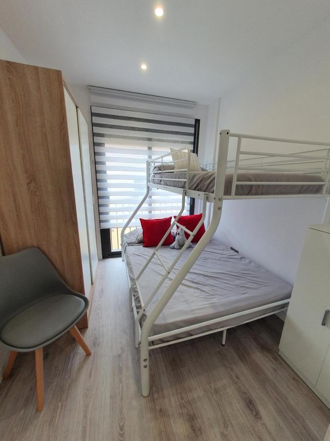 Moderno Duplex Comfort Roses Ngoại thất bức ảnh