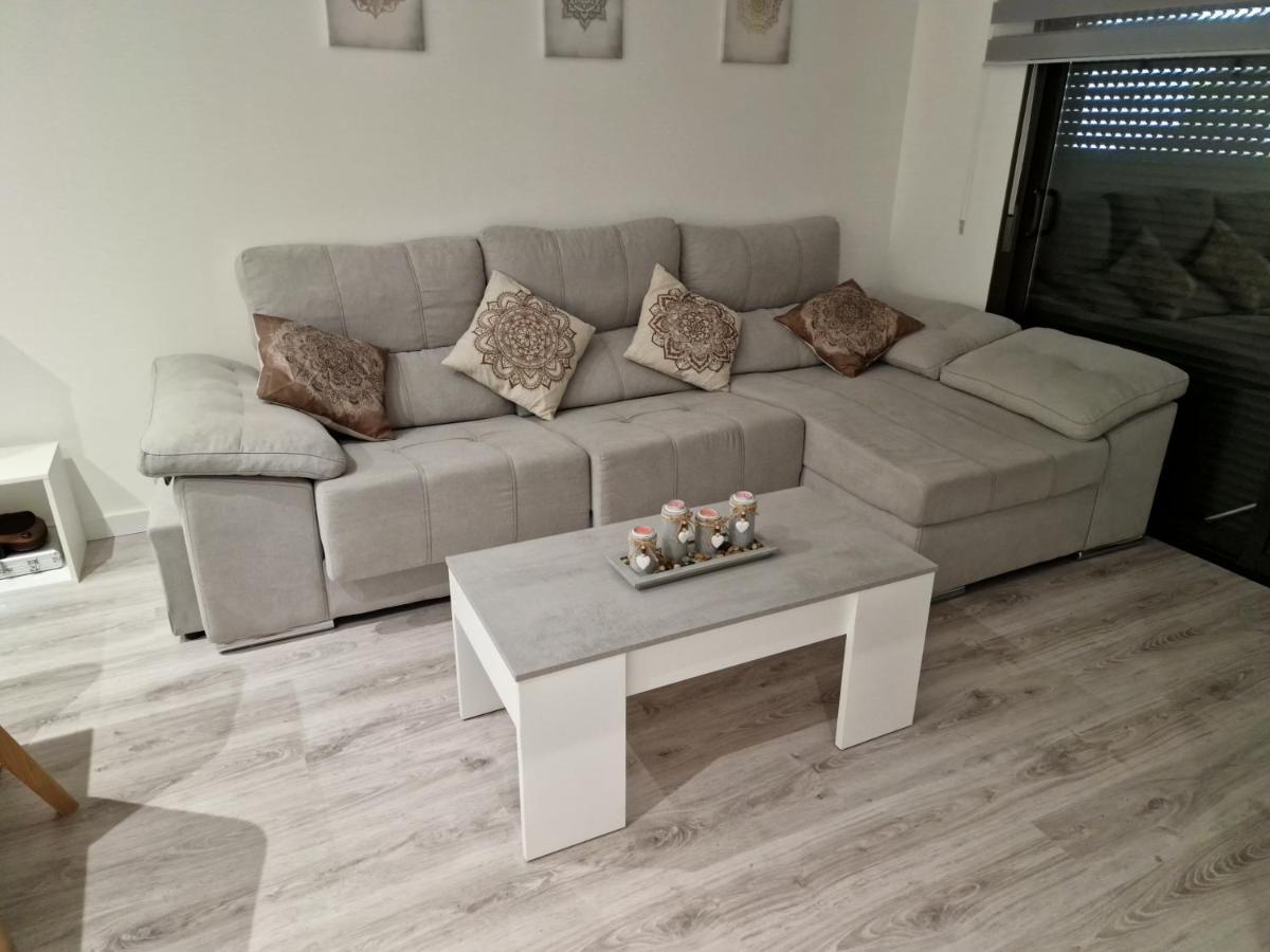 Moderno Duplex Comfort Roses Ngoại thất bức ảnh
